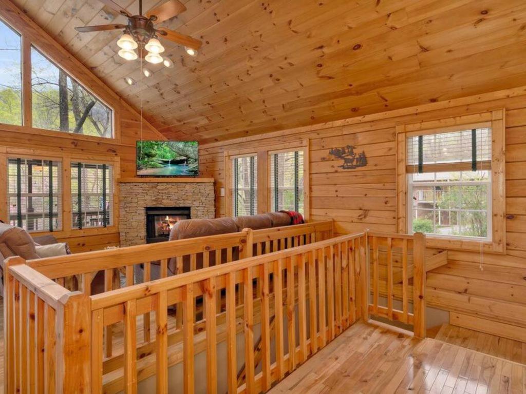 Soco Serene Cabin In The Heart Of Maggie Valley Dış mekan fotoğraf